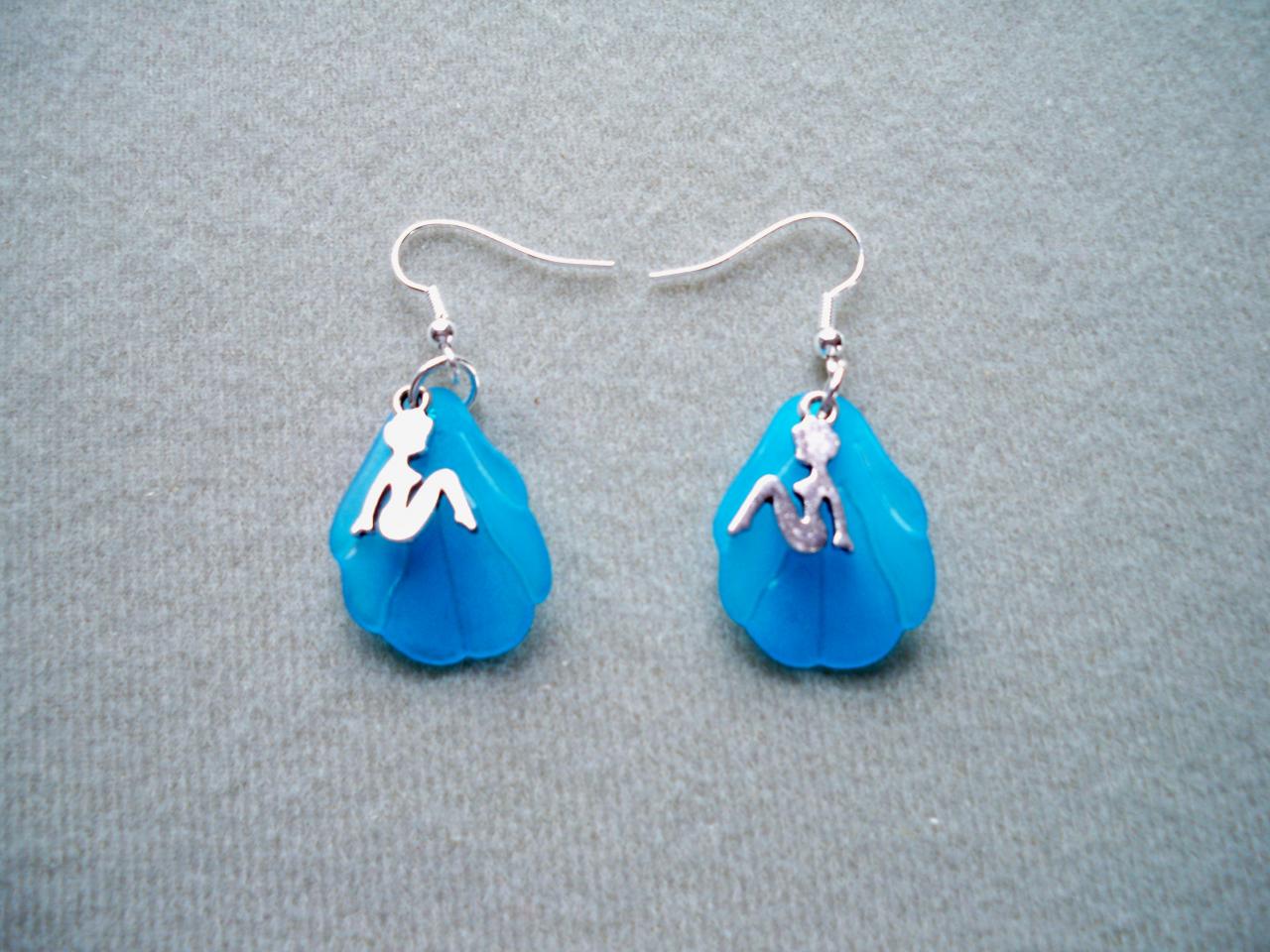 Boucles d'oreilles forme feuille couleur bleue et figurine métal