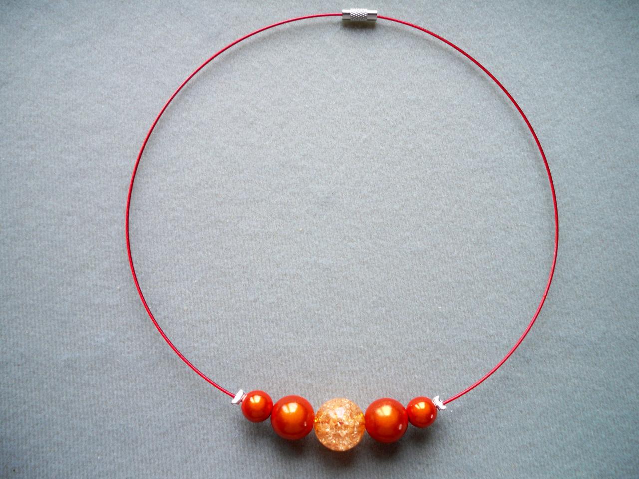 Collier support orange avec perles magiques couleur orange