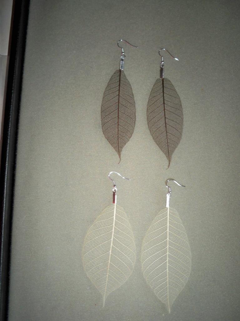 Boucles d'oreilles forme feuille en filigrane