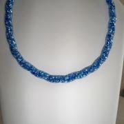 Collier 3 résilles bleues filetées argentées et strass entrelacées