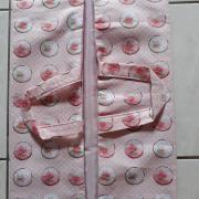 Le sac à tarte motifs 'gâteaux roses'
