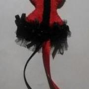 Marque page corset noir et rouge-devant